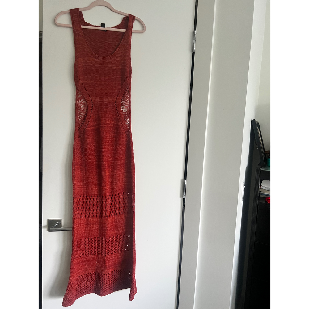 PrettyLittleThing Maxi Dress in Orange - Picture 8 of 9